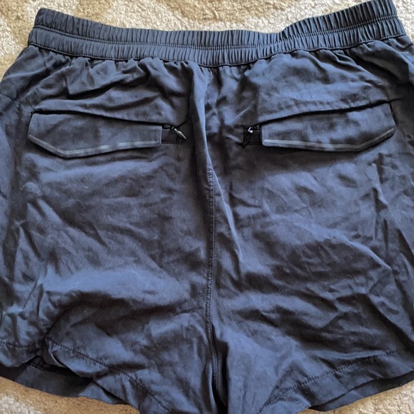 Lululemon black shorts - Picture 3 of 5